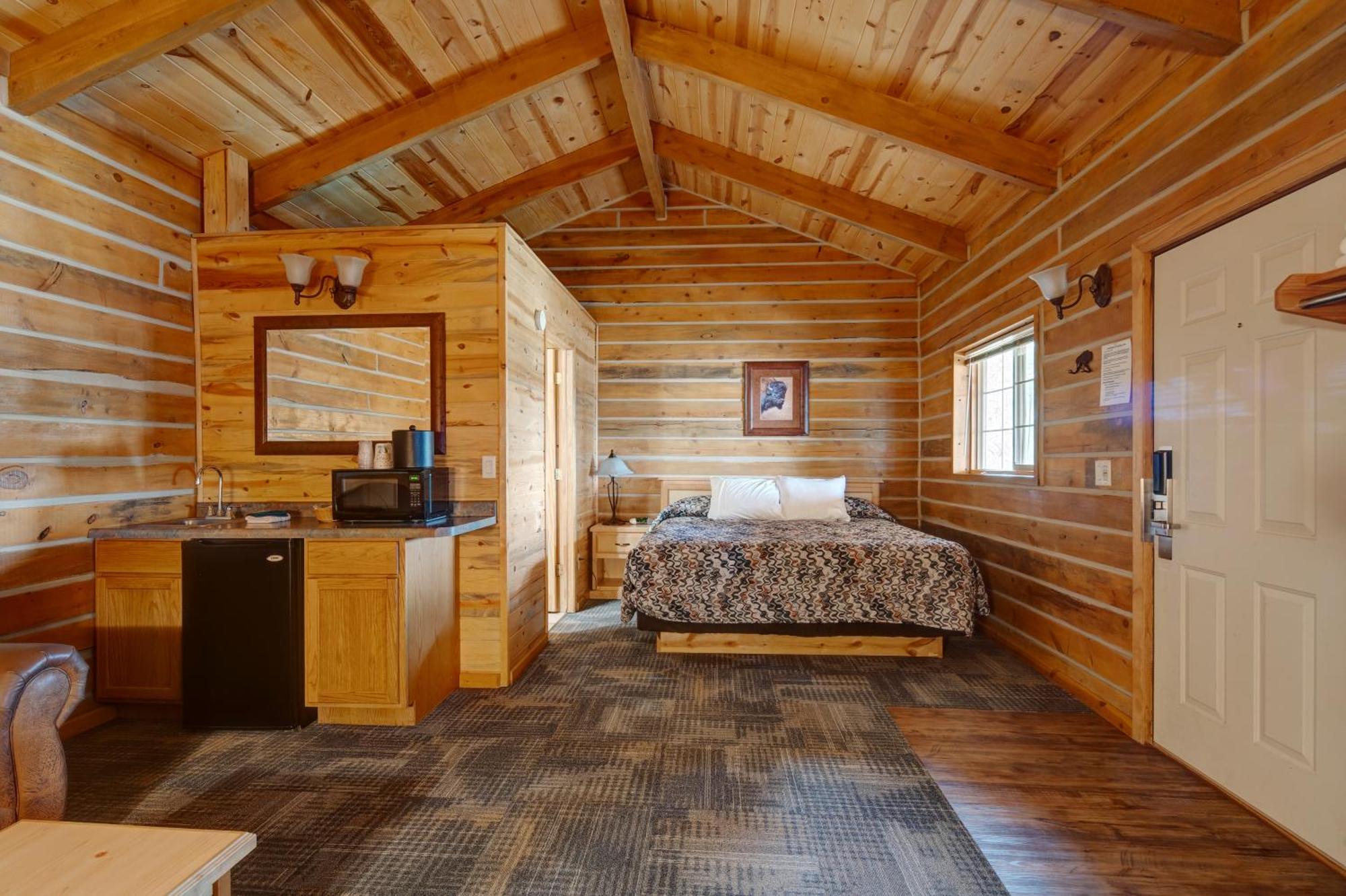 Rock Crest Lodge & Cabins Custer Ngoại thất bức ảnh