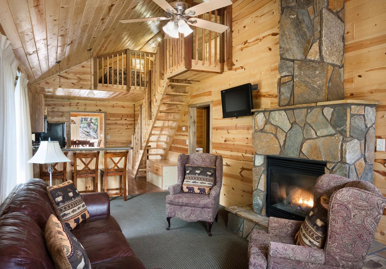 Rock Crest Lodge & Cabins Custer Ngoại thất bức ảnh