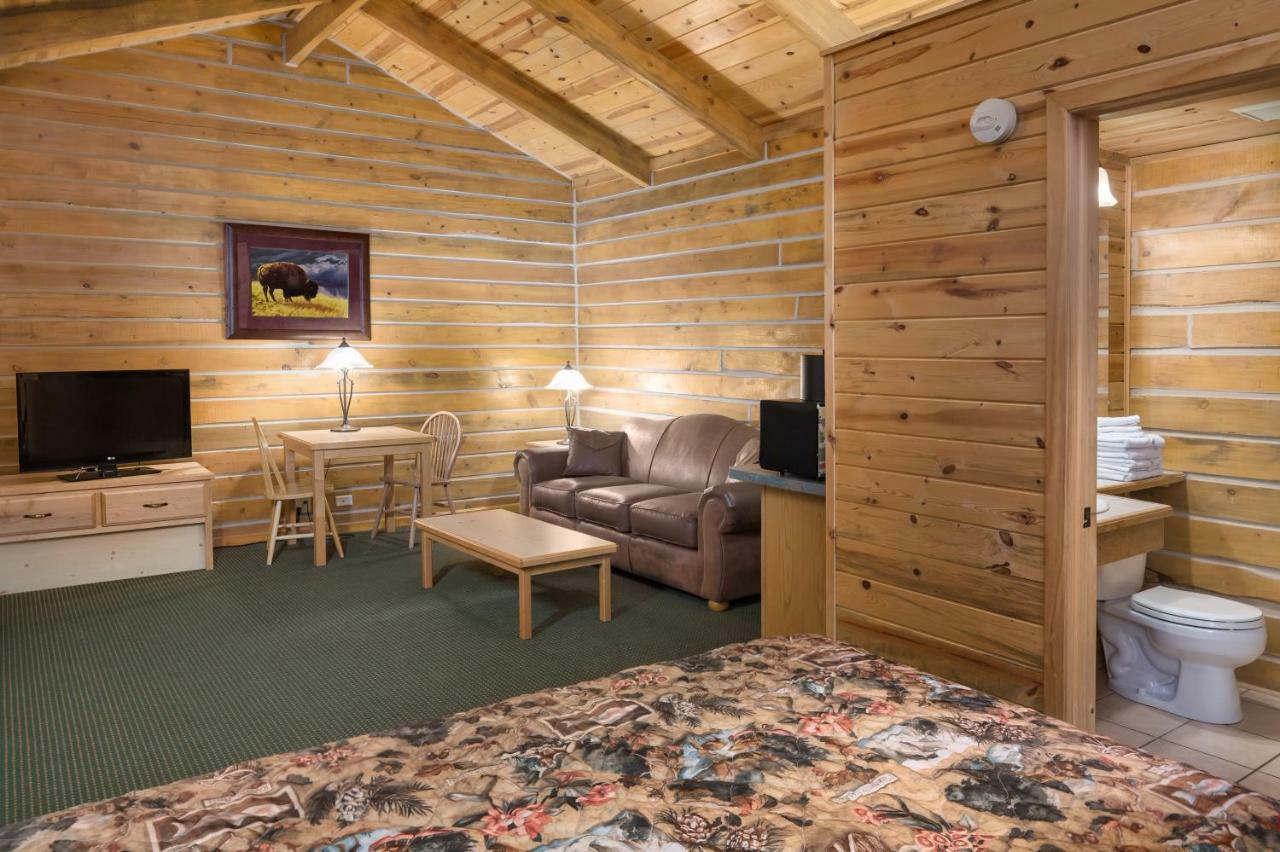 Rock Crest Lodge & Cabins Custer Ngoại thất bức ảnh